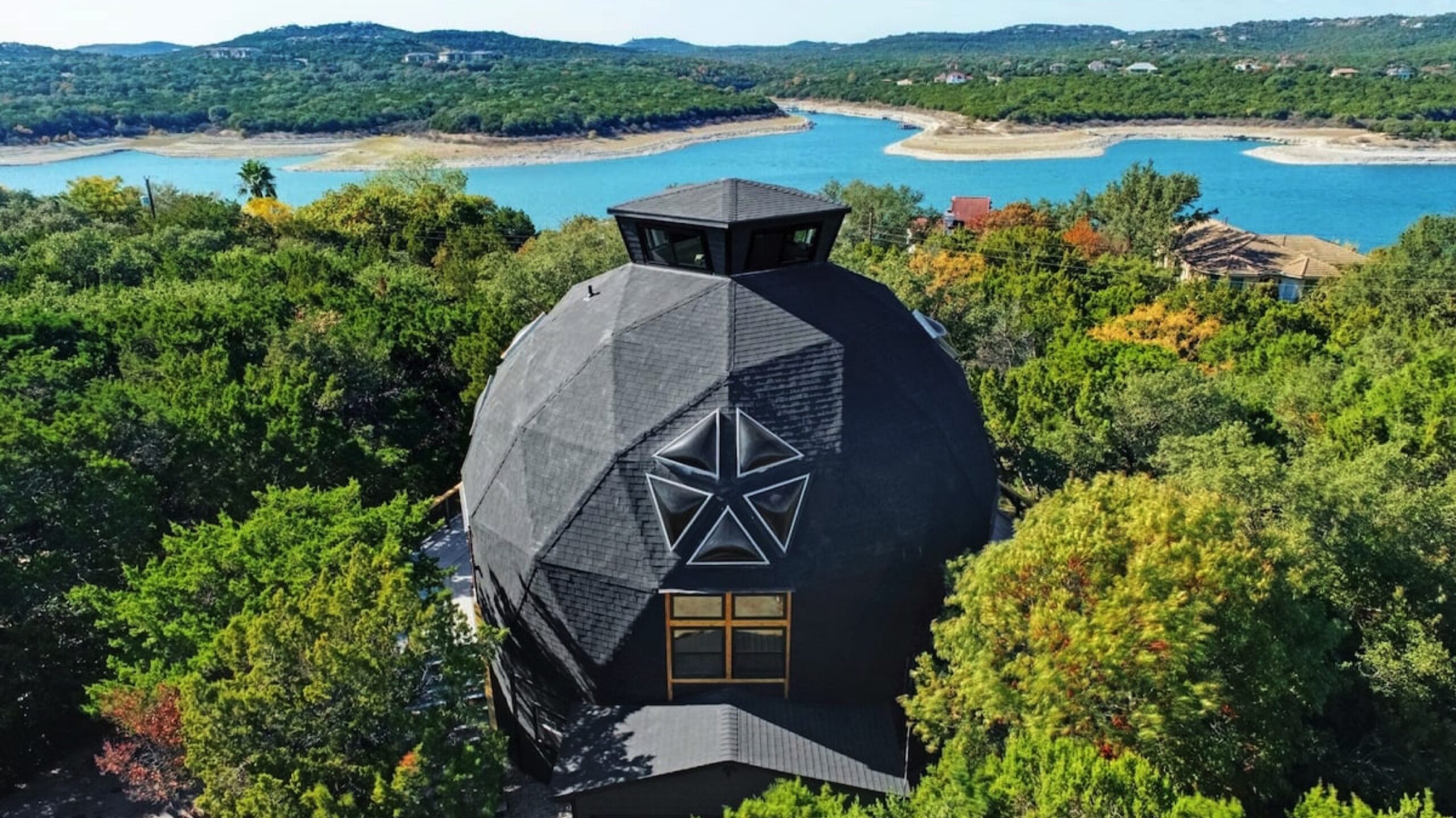 Geodome home in Leander, Texas