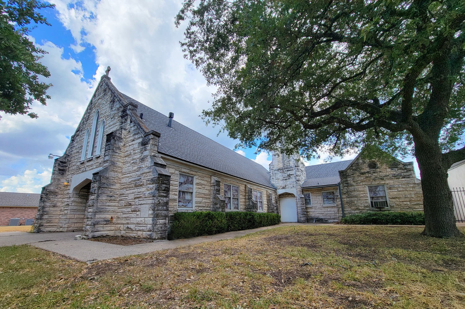 Spepcial Purpose Building at MacArthur Drive in Waco Former Chirst Lutheran Church